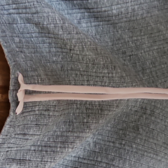 Victoria Secret Ribbed Ruffled Shorts - Picture 3 of 8